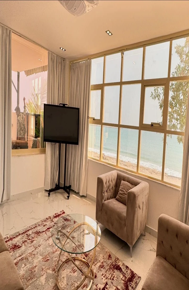 Coastal Retreat with Sea View