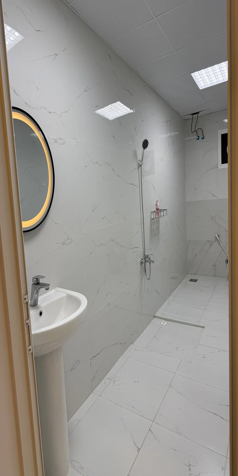 Spacious 3-Bedroom With Wide Pool
