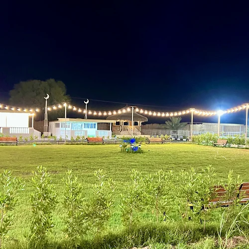 Spacious Farm Stay – Large Living Rooms, Mini Zoo & Games Ground — Photo 1