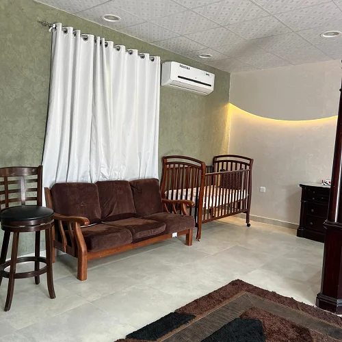 Spacious Farm Stay – Large Living Rooms, Mini Zoo & Games Ground — Photo 4