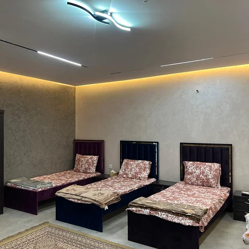 Spacious Farm Stay – Large Living Rooms, Mini Zoo & Games Ground — Photo 8