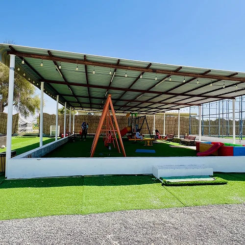 Spacious Farm Stay – Large Living Rooms, Mini Zoo & Games Ground — Photo 23