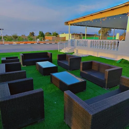 Spacious Farm Stay – Large Living Rooms, Mini Zoo & Games Ground — Photo 35
