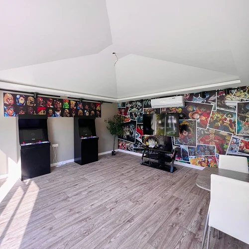 Luxury Two-Bedroom Adventure Farmhouse