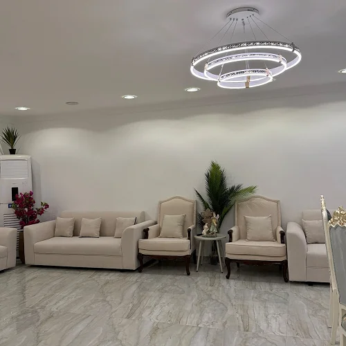 Spacious 3-Bedroom With Wide Pool