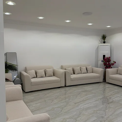 Spacious 3-Bedroom With Wide Pool